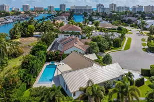 843 NE Mulberry Dr, Boca Raton, FL 33487 - Photo 51