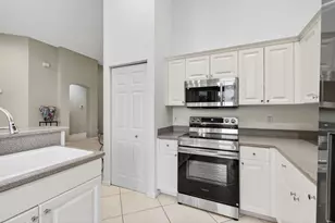 6886 Swansea Ln, Boynton Beach, FL 33472 - Photo 19