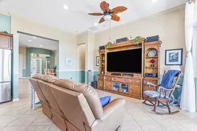 9857 Via Grande W, Wellington, FL 33411 - Photo 19