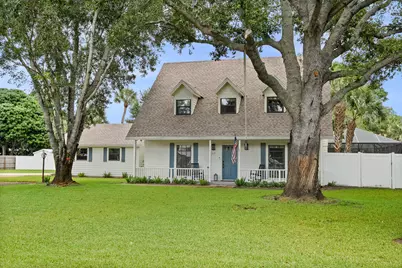 217 SE Oriole Avenue, Stuart, FL 34996 - Photo 3