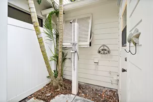 217 SE Oriole Ave, Stuart, FL 34996 - Photo 15