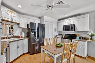 45 Centennial Ct, Deerfield Beach, FL 33442 - Photo 7