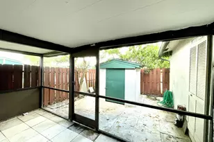 1020 Manor Dr, Palm Springs, FL 33461 - Photo 3