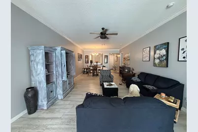 37 Harbour Isle Drive E, Unit #101, Fort Pierce, FL 34949 - Photo 11