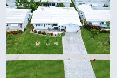 2208 SW 19th Avenue, Boynton Beach, FL 33426 - Photo 27