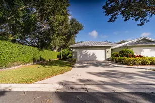 2981 SW Waterfall Trace, Palm City, FL 34990 - Photo 19