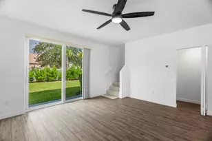 211 SE Woodbark St, Port Saint Lucie, FL 34984 - Photo 7