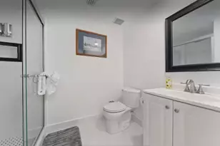 3700 Australian Ct, West Palm Beach, FL 33407 - Photo 17