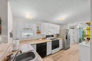 8199 SE Eagle Ave, Hobe Sound, FL 33455 - Photo 7