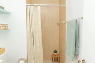 1421 SE Larkwood Cir, Port Saint Lucie, FL 34952 - Photo 7