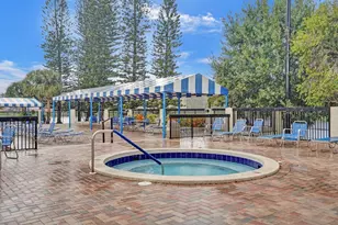 2766 Carambola Cir S, Coconut Creek, FL 33066 - Photo 37