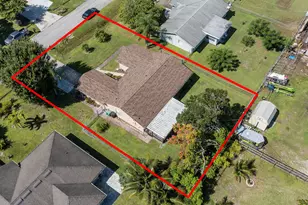 357 NW Hogan St, Port Saint Lucie, FL 34983 - Photo 5