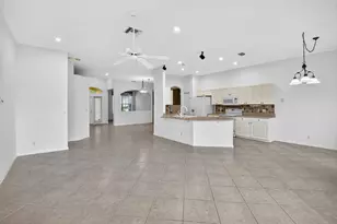 7975 Rockford Rd, Boynton Beach, FL 33472 - Photo 15