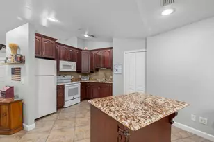 606 Gregory St, Fort Pierce, FL 34982 - Photo 9
