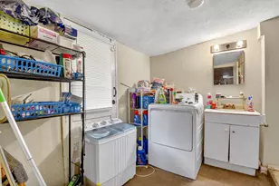 1079 Highview Rd, Lake Worth, FL 33462 - Photo 17