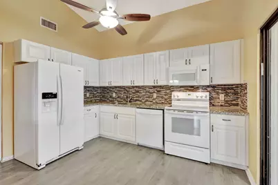 4289 Willow Pond Circle, West Palm Beach, FL 33417 - Photo 7