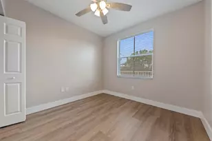 2060 Greenview Shores Blvd, Wellington, FL 33414 - Photo 17