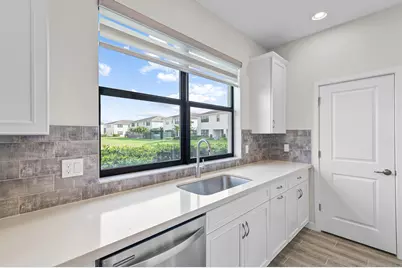 8667 Corvus Drive, Lake Worth, FL 33467 - Photo 11