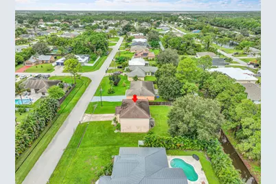 1965 SW Bellevue Avenue, Port Saint Lucie, FL 34953 - Photo 29
