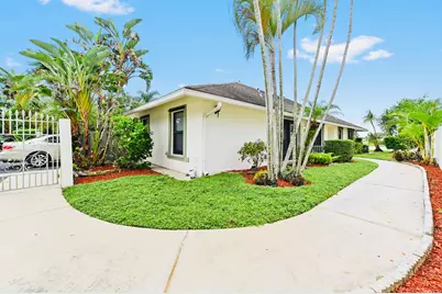 2749 SW 5th Street, Delray Beach, FL 33445 - Photo 5