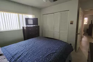 616 White Water Dr, West Palm Beach, FL 33413 - Photo 15