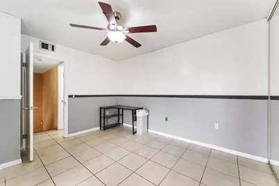 2410 24th Way, West Palm Beach, FL 33407 - Photo 15