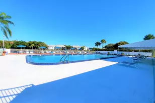 1001 Green Pine Blvd, West Palm Beach, FL 33409 - Photo 31