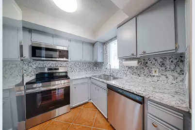 1612 SE Green Acres Circle, Unit #P-203, Port Saint Lucie, FL 34952 - Photo 19