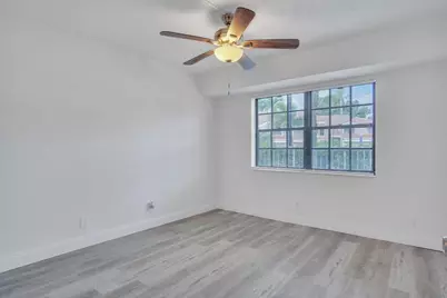 17388 Boca Club Boulevard, Unit #201, Boca Raton, FL 33487 - Photo 13