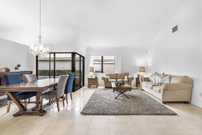 6100 Manchester Lane, Davie, FL 33331 - Photo 7