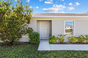 1246 SW Asturia Ave, Port Saint Lucie, FL 34953 - Photo 11