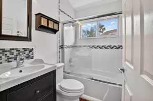 7550 Ironbridge Cir, Delray Beach, FL 33446 - Photo 25