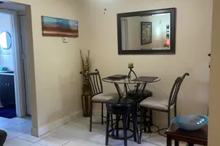 205 NE 3rd St, Boynton Beach, FL 33435 - Photo 3