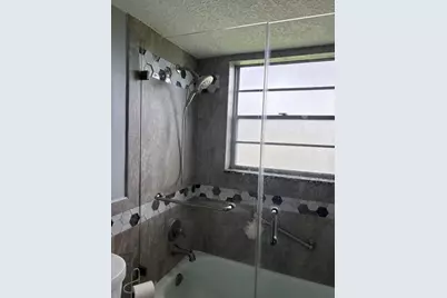 287 Camden L, Unit #287, West Palm Beach, FL 33417 - Photo 7