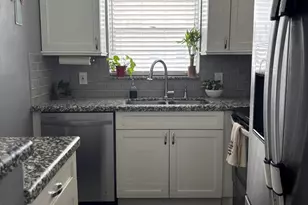 287 Camden L, West Palm Beach, FL 33417 - Photo 11