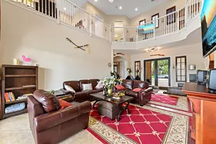 10437 Trianon Pl, Wellington, FL 33449 - Photo 13