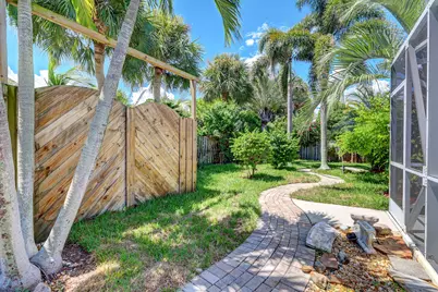 1927 Cypress Avenue, Fort Pierce, FL 34949 - Photo 53