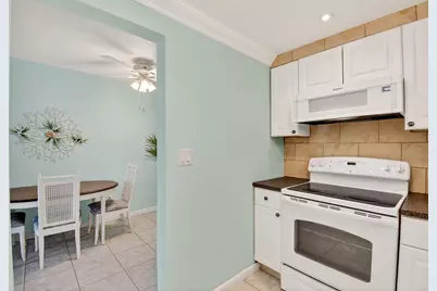 5203 NE 24 Terrace, Unit #B-105, Fort Lauderdale, FL 33308 - Photo 7