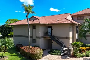 19199 Sabal Lake Dr, Boca Raton, FL 33434 - Photo 1