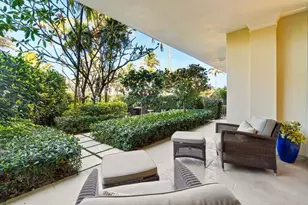 100 Royal Palm Way, Palm Beach, FL 33480 - Photo 9