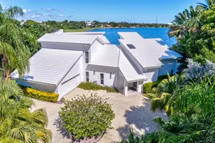 4 Woodbrook Cir, West Palm Beach, FL 33401 - Photo 1