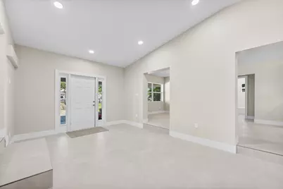 1915 S 33rd Street, Fort Pierce, FL 34947 - Photo 3