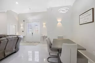 914 SW McCracken Ave, Port Saint Lucie, FL 34953 - Photo 11