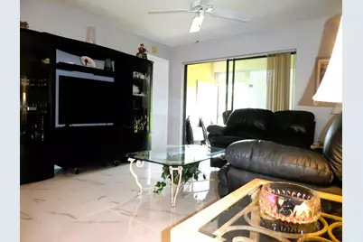 4570 Lucerne Lakes Boulevard, Unit #105, Lake Worth, FL 33467 - Photo 9