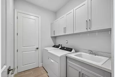 9901 Regency Way, Palm Beach Gardens, FL 33412 - Photo 9