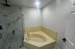 3858 Circle Lake Dr, West Palm Beach, FL 33417 - Photo 13