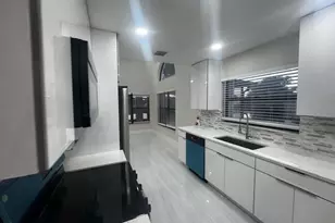 3858 Circle Lake Dr, West Palm Beach, FL 33417 - Photo 27