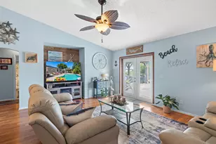 1817 SW Davis St, Port Saint Lucie, FL 34953 - Photo 11