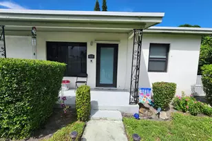 664 W 2nd St, Riviera Beach, FL 33404 - Photo 13