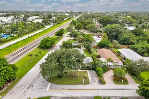 272 NE 13th St, Delray Beach, FL 33483 - Photo 35